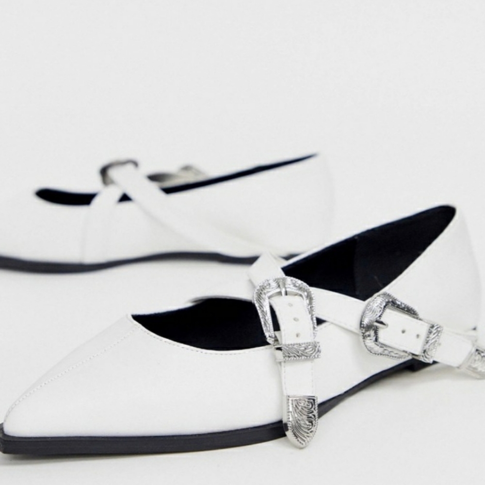ASOS Wide fit Lexicon Pointed Ballet Flats - Picture 4 of 4